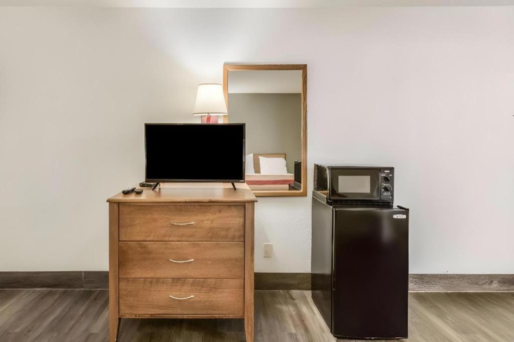 Econo Lodge Truman Inn Sedalia Eksteriør bilde