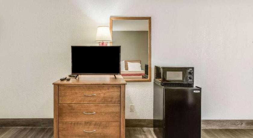 Econo Lodge Truman Inn Sedalia Eksteriør bilde